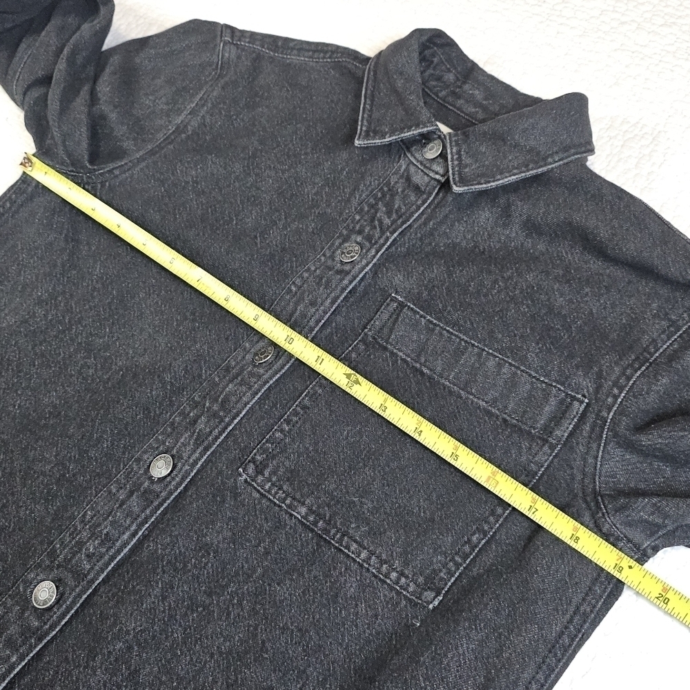 Madewell Oversized Denim Shirtdress in Lunar Wash - Picture 7 of 13
